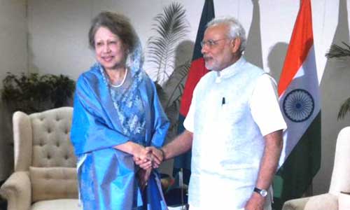 Khaleda-Modi-shake-hand