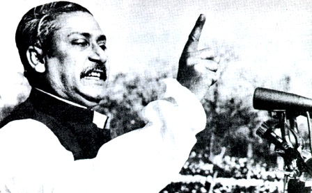 sheikh-mujib-delivering-historic-speech-7th-march-19711